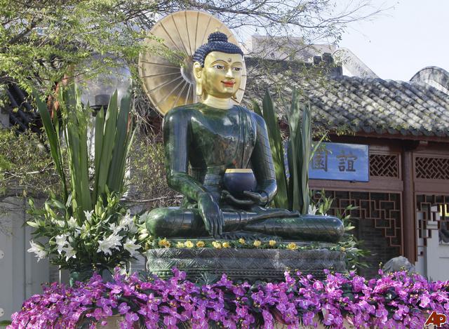 australia-jade-buddha-2009-7-10-0-12-54