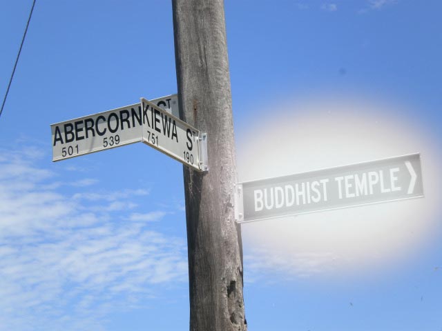 signOftAlburyBuddhistemple